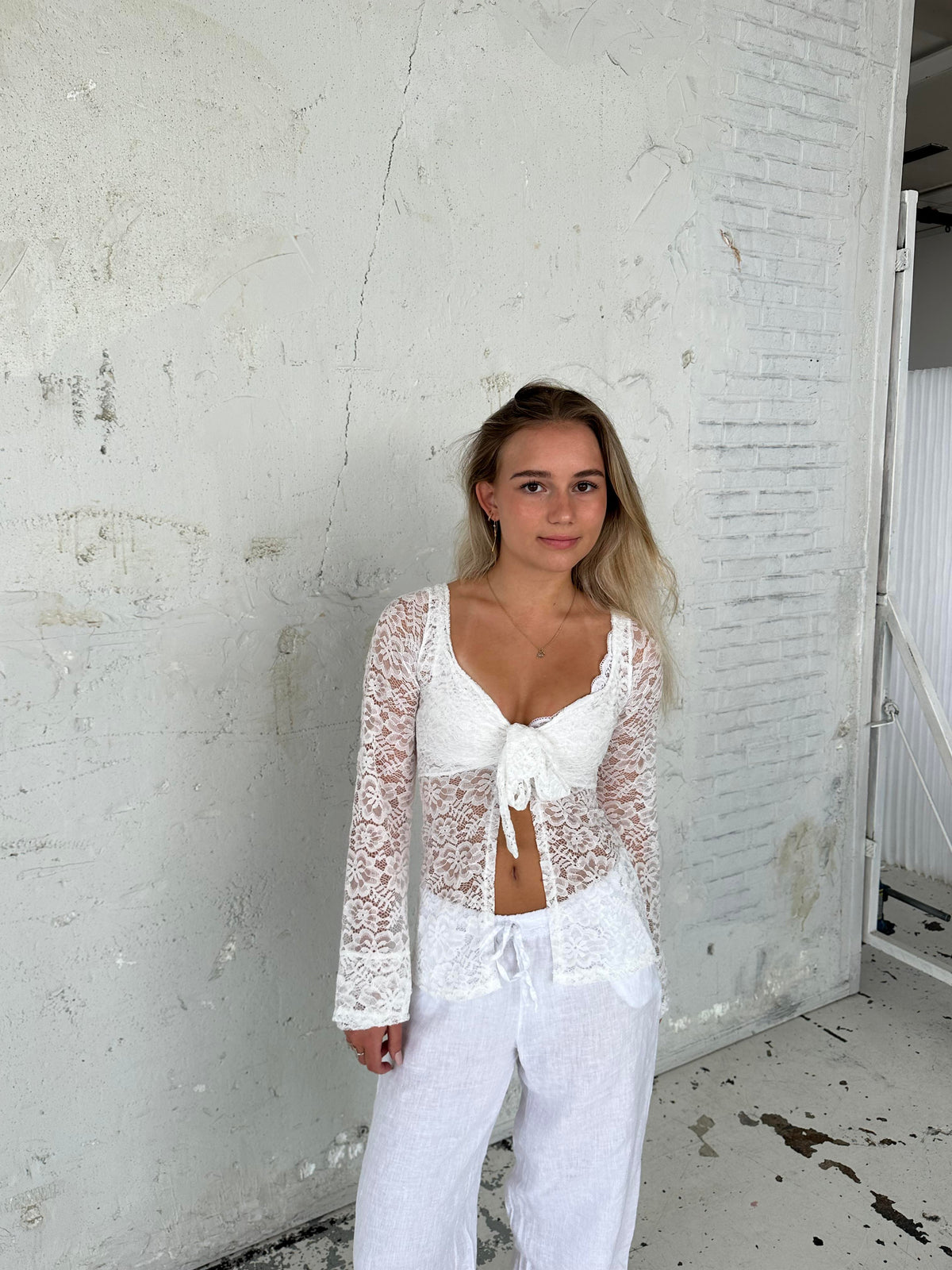 Maddy blouse - White lace