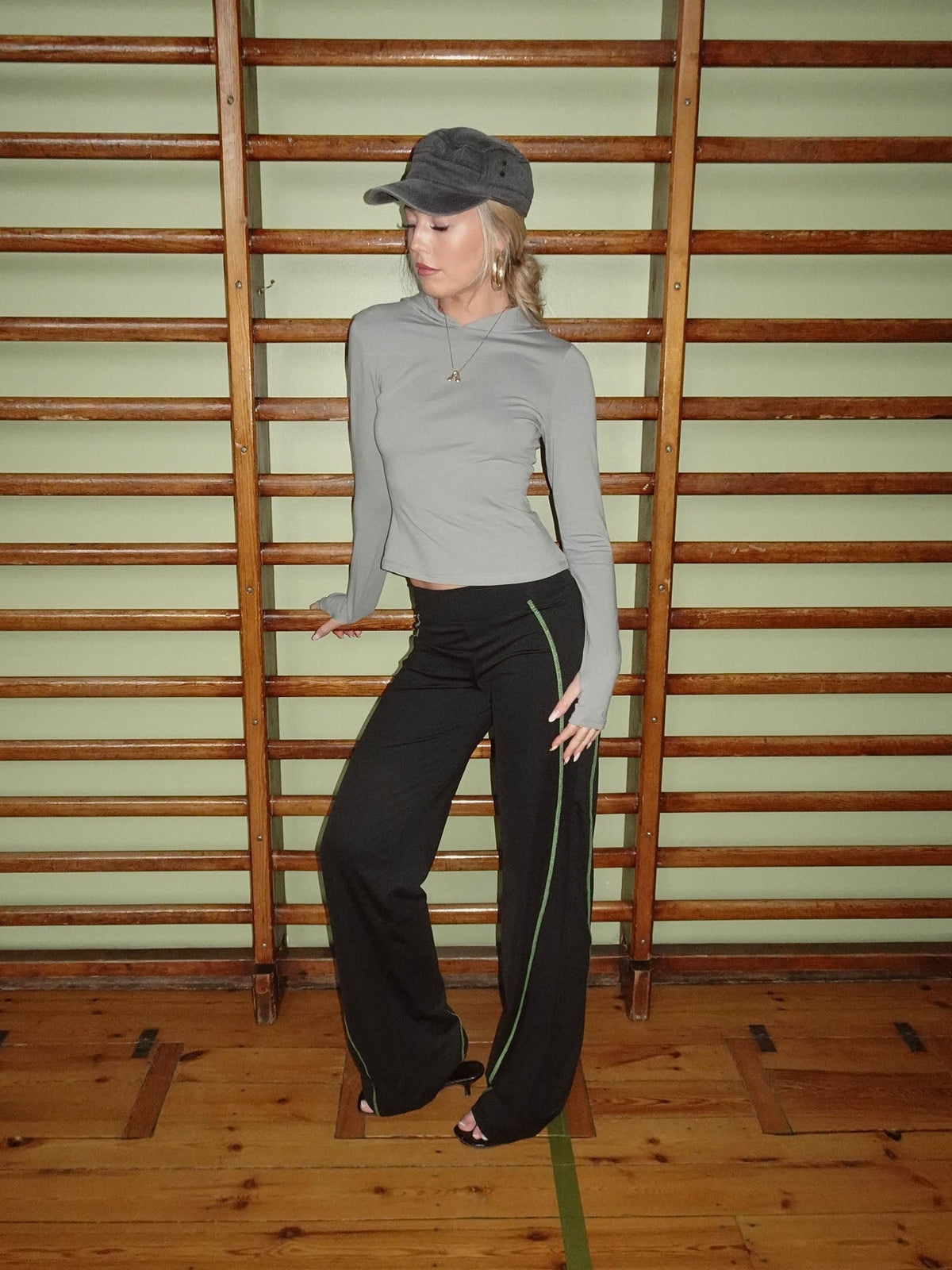 Astina blouse with hoodie - Grey