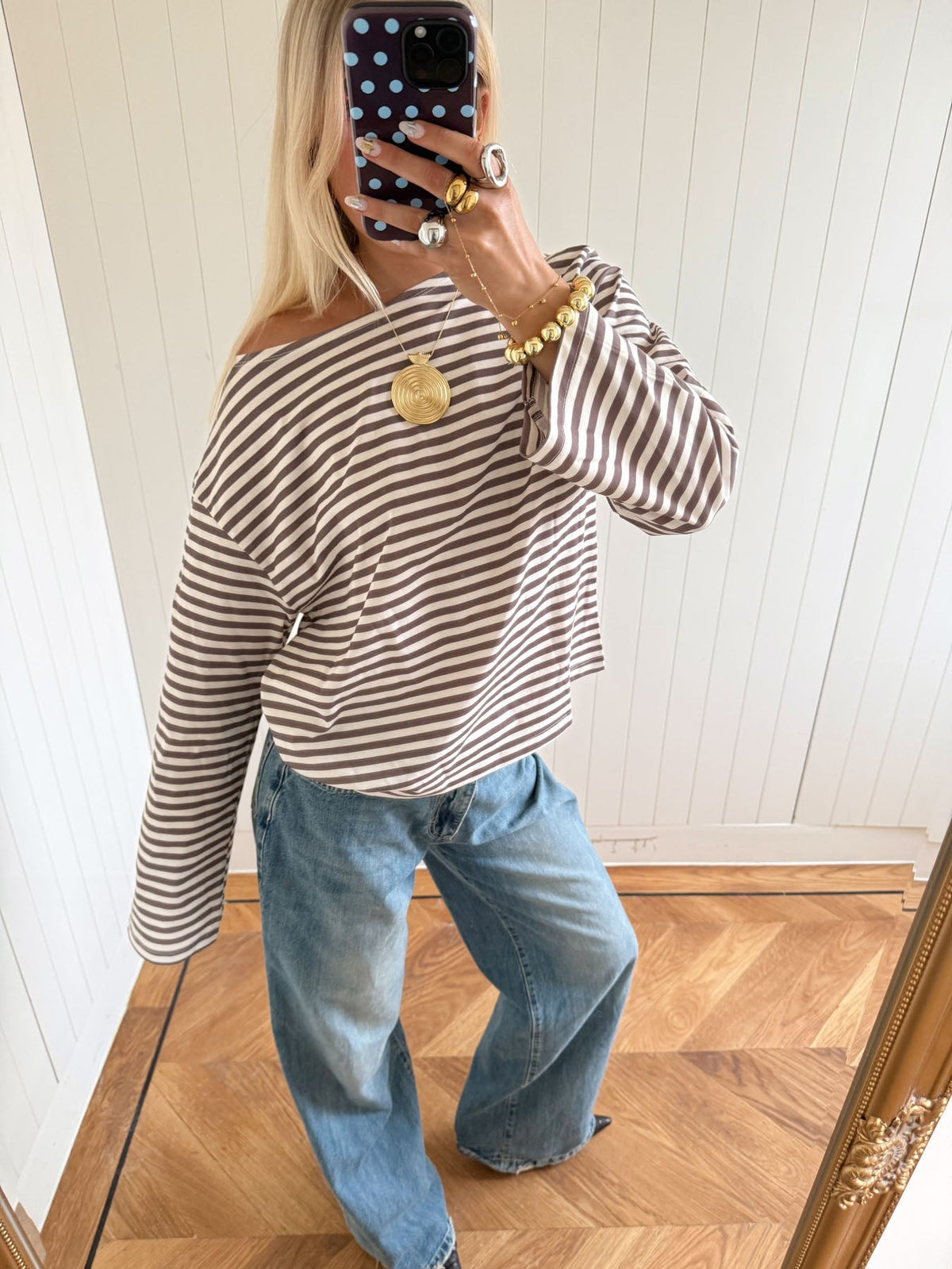 Scandivv blouse with stripes – taupe/white