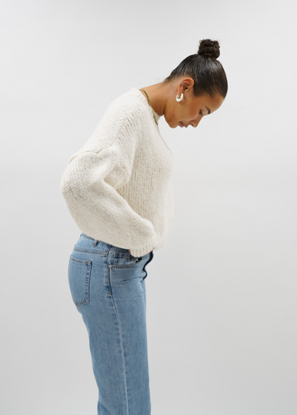 Knitted sweater crème (tall)