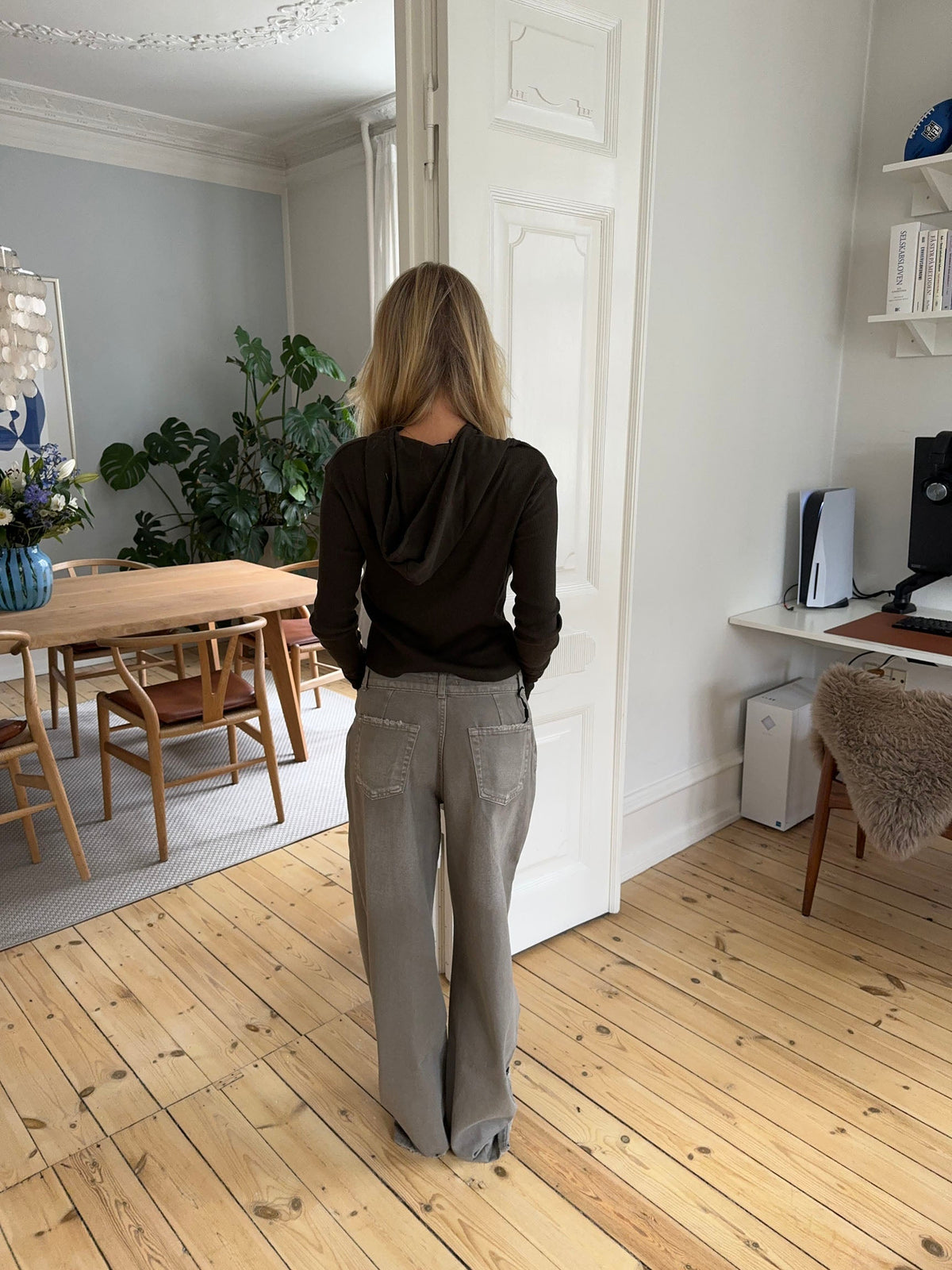 Isaline ribbed hoodie with zip - Brown