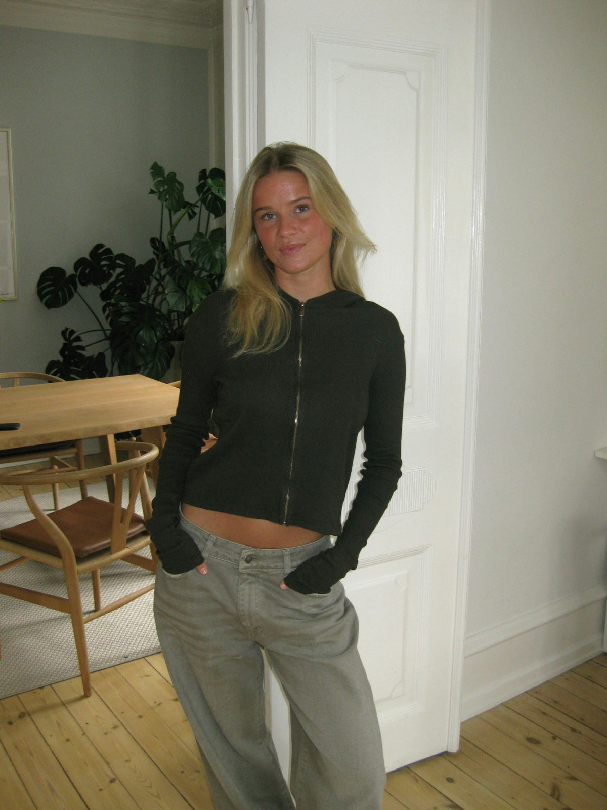 Isaline ribbed hoodie with zip - Brown